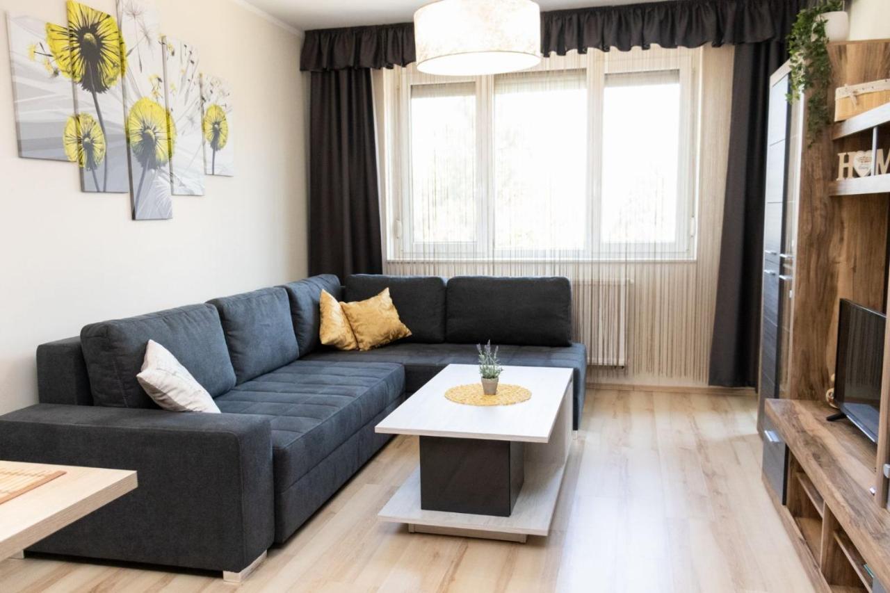 Holiday Apartman Sárvár Εξωτερικό φωτογραφία